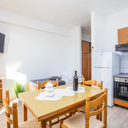 Villa Dijana *