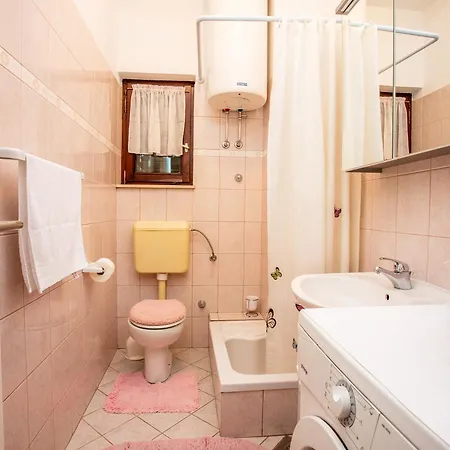Villa Dijana 公寓 *